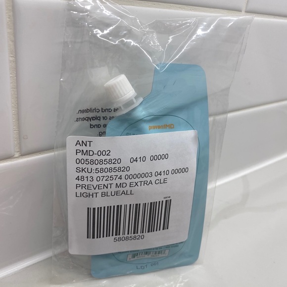 ANTHRO 3 PK REVERSIBLE COTTON MASKS/SANITIZER NEW - Picture 9 of 12